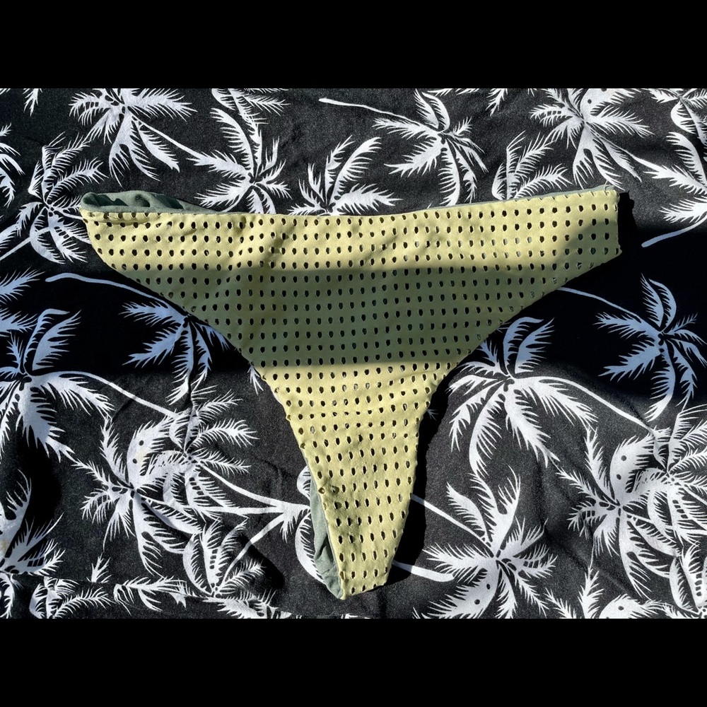 Acacia Brazilian Bottoms